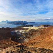 hike mount etna and aeolian islands