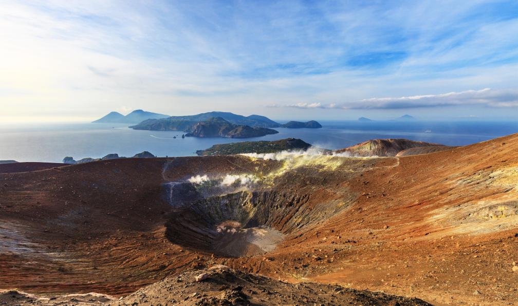 Flavio Vallenari - Istock - Les îles éoliennes-Sicile, Italie. - Aeolian Islands and Mount Etna southern-italy-hike-mount-etna-and-aeolian-islands