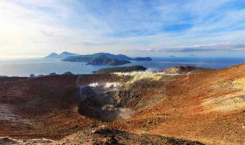 southern-italy-hike-mount-etna-and-aeolian-islands