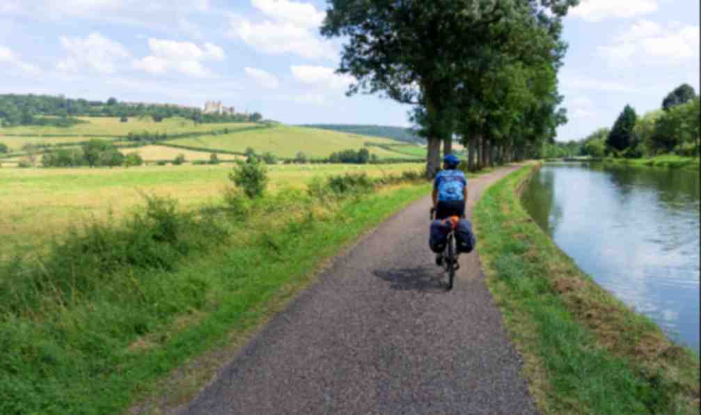 burgundy-dijon-and-beaune-cycling-through-history-and-wine