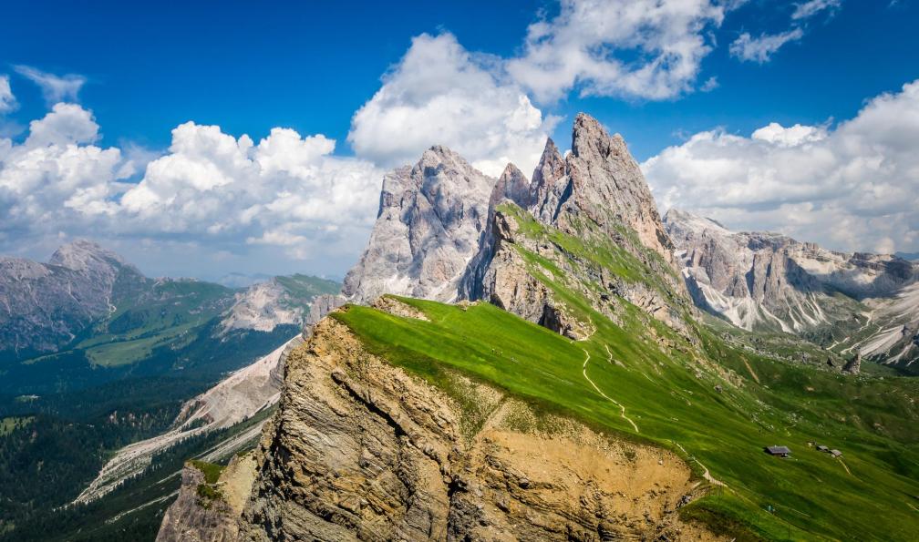 dolomites-across-the-iconic-dolomites-hotel-based-tour