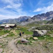 gr5 : from chamonix to briançon