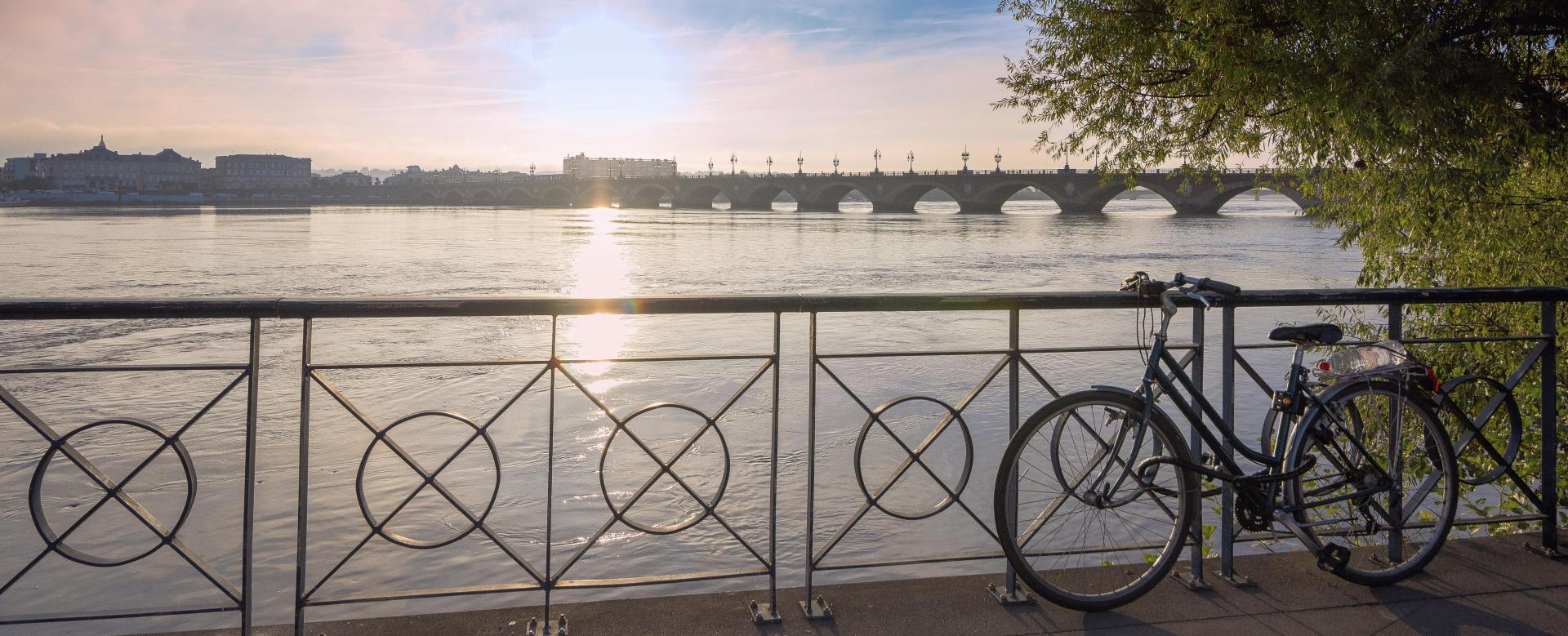 cycling-bordeauxs-wine-routes
