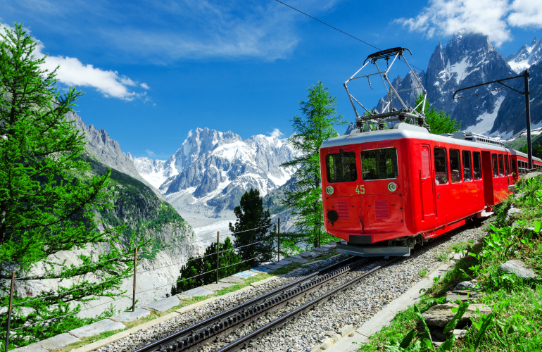 Train panoramique en montagne - Mer De Glace - Chamonix - Montenvers